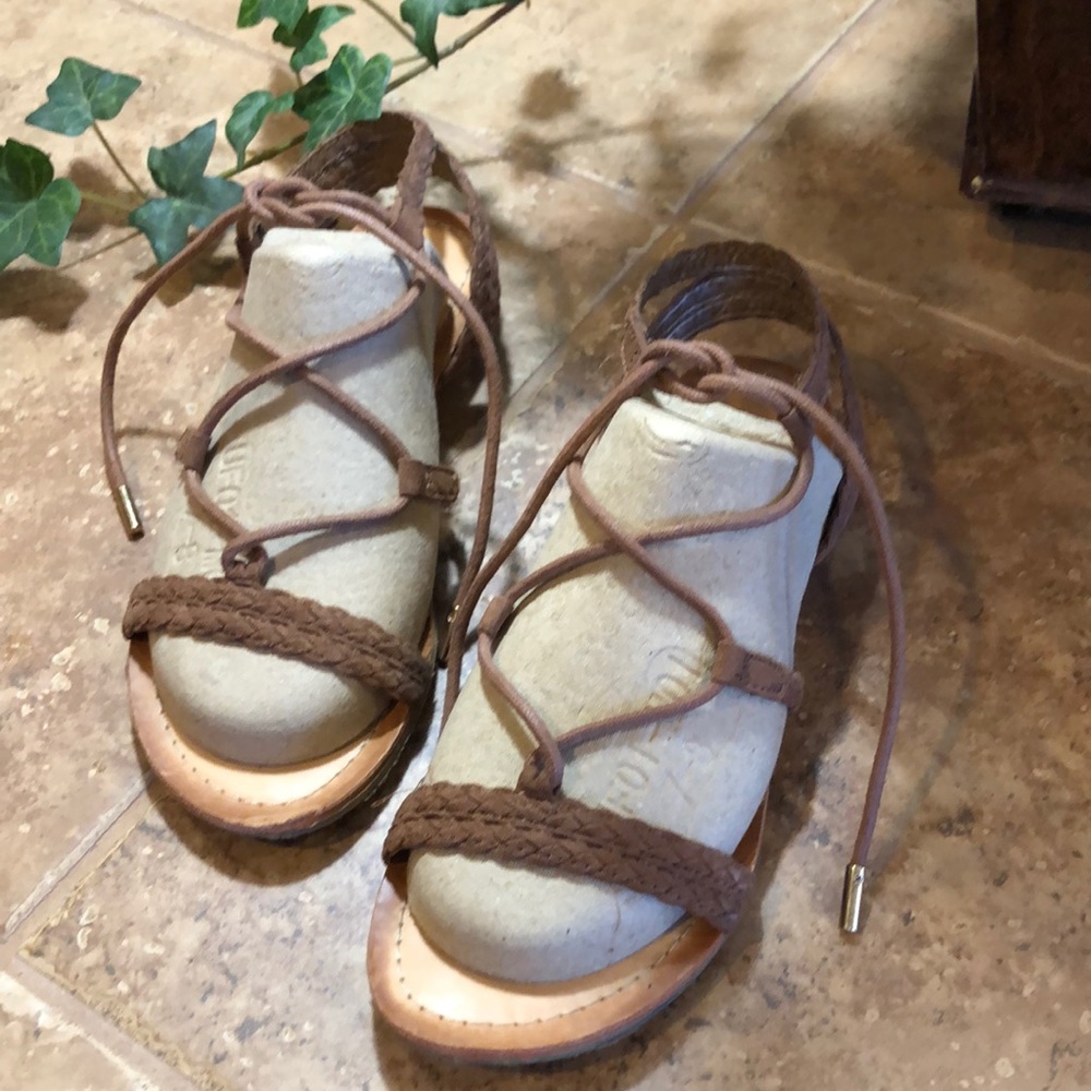 Madden Girl sandals 6